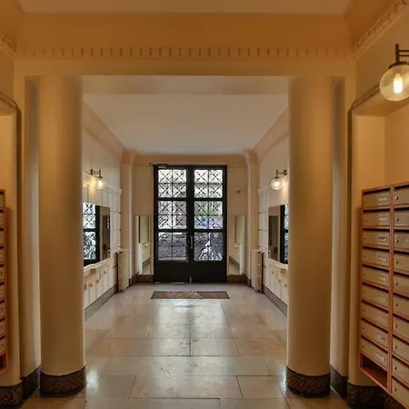 Beautiful &cozy Flat Located In Hyper Downtown Nice