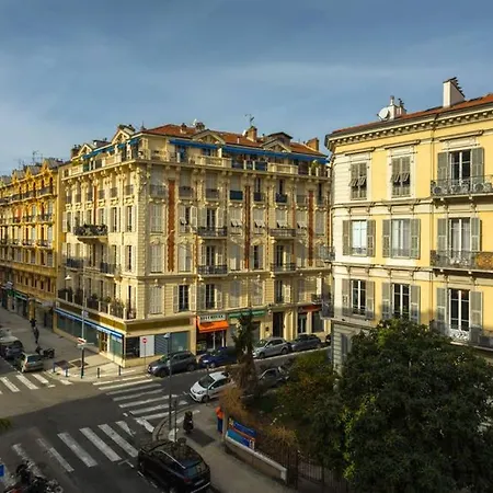 Διαμέρισμα Beautiful &cozy Flat Located In Hyper Downtown *